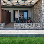 Apartment Aelios Petra Sea View 2
