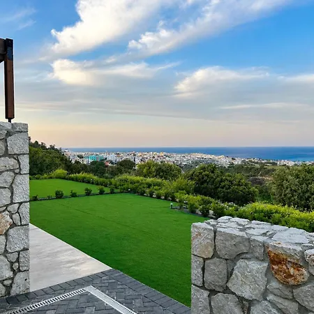 Aelios Petra Sea View 2 *