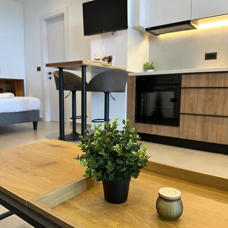 Aelios Petra Sea View 2 Apartman Azgúru